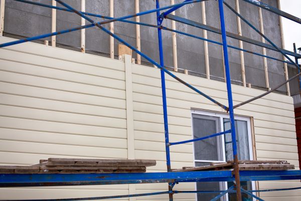 Loose Cladding Repair in Kirkland