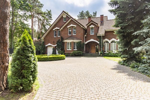 Driveway Brick Repair in Kirkland