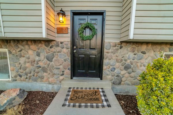 Stone Siding Replacement in Kirkland